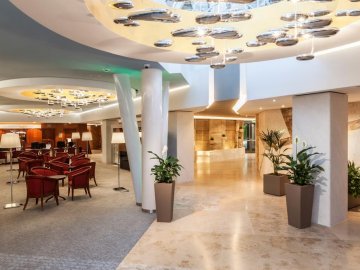 DANUBIUS HEALTH SPA RESORT AQUA