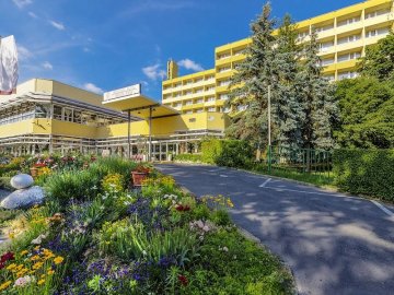 HUNGUEST HOTEL HELIOS ANNA