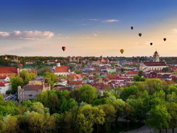 Бирштонас